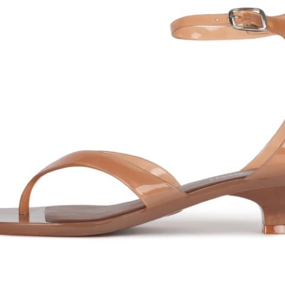 NWOT Jeffrey Campbell jellie toe post sandals - Picture 5 of 13